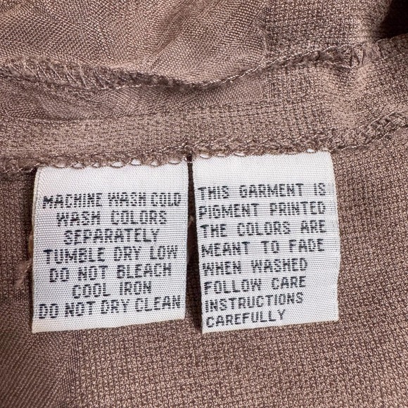 Tommy Bahama Shirt‎ Mens 2XL Brown 100% Silk Tonal Floral Hawaiian Aloha Camp - Picture 10 of 13